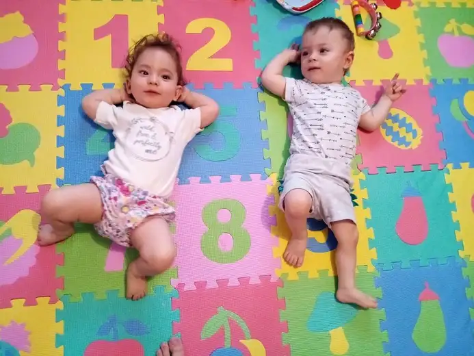 Lena i Kosta mali divovi: Ljudi dobre volje zajedničkim snagama bore se za njihovo bolje sutra