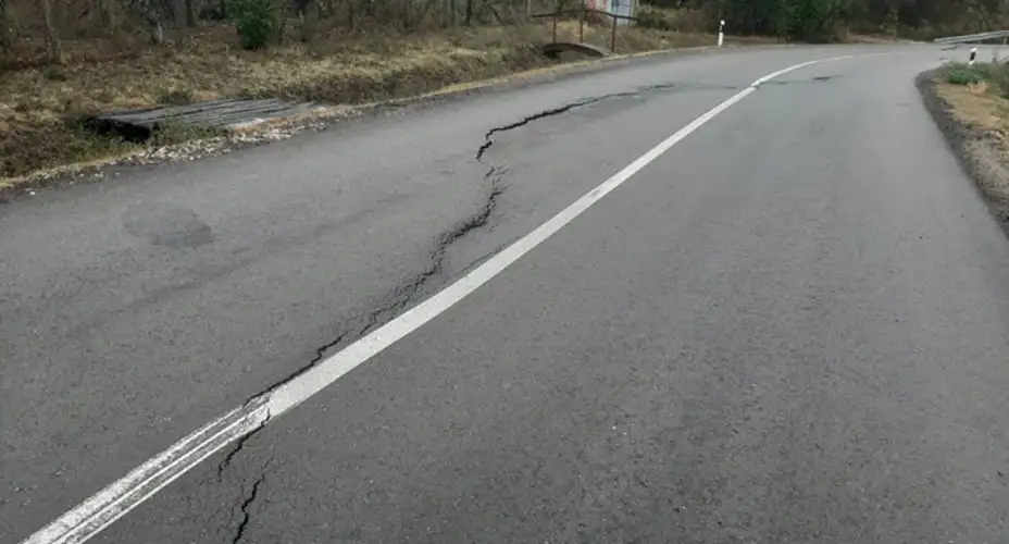 Put Zaječar - Lubnica nakon godinu dana od rekonstrukcije propada