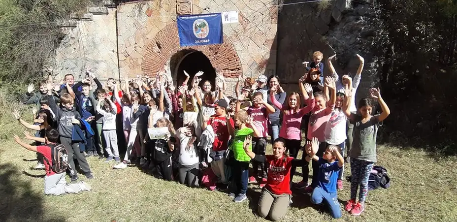 Evropski dan tvrđava zaječarski mališani obeležili obilaskom Istočne tvrđave