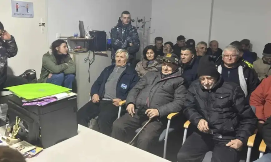 Zaječarska opozicija „preotela“ tribinu naprednjaka u selu pored Zaječara