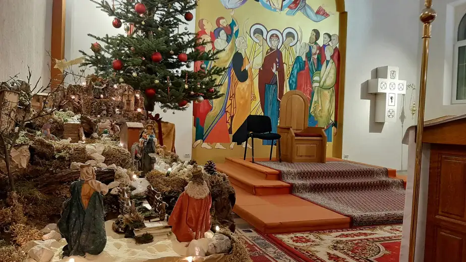 U crkvi Svetog Juraja u Zaječaru brojni vernici proslavili su Badnje veče