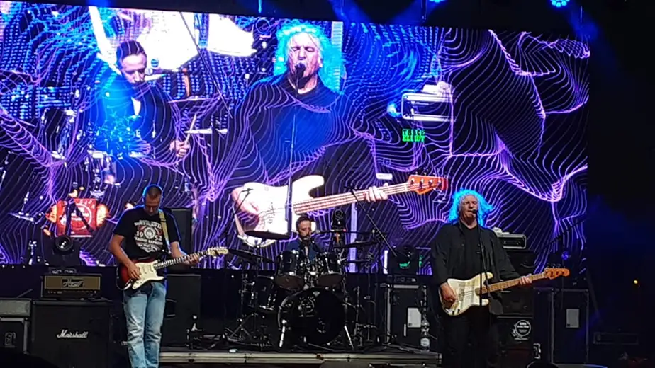 Nastupom "Atomskog skloništa" otpočelo finalno veče zaječarske "Gitarijade"