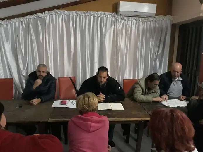 Održan zbor građana u Višnjaru: Meštani Višnjara i Grljanskog puta traže pomoć!