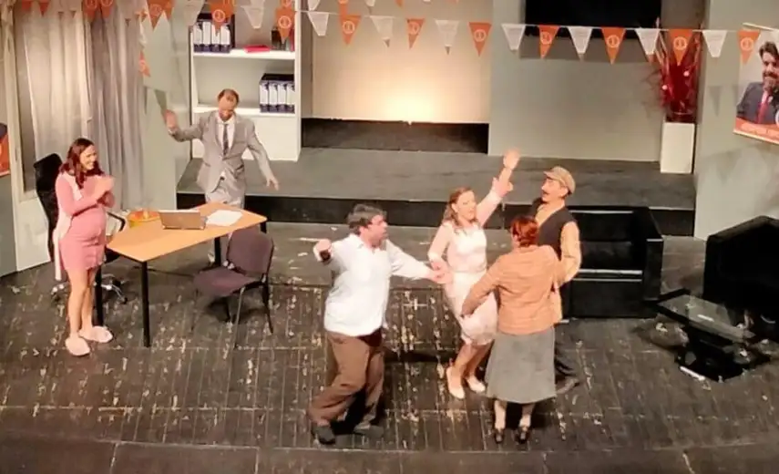 Predstava "Narodni poslanik" odigrana u Smederevu