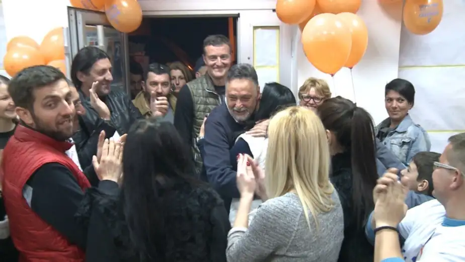 ŽIVOT NA GRANICI – BRENDIRANJE NIČIĆA