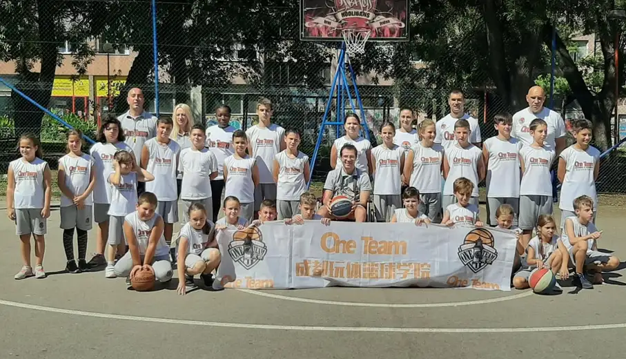 Košarkaški kamp škole "One Team" okupio četrdesetak polaznika od 5 do 15 godina