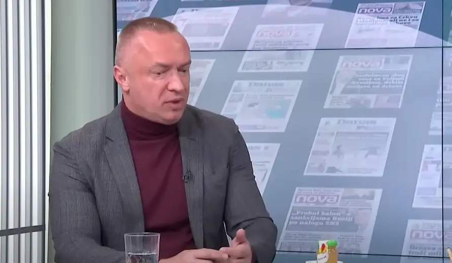 Pajtić: Andrej Vučić, Zvonko Veselinović i Boske spremaju navijače iz Beograda da bi rušili studentske blokade