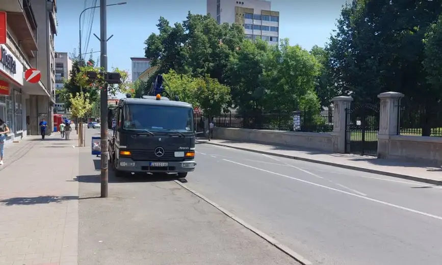 Bahato parkiranje "Pauka" u Zaječaru: Ko će njima naplatiti kaznu?