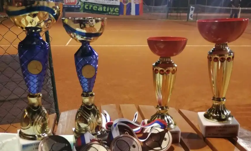 AS Timok završio tenisku sezonu na otvorenom