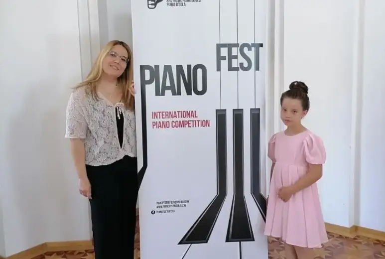 Na međunarodnom takmičenju Piano Fest u Bitoli učenica Muzičke škole u Zaječaru, Nikolina Jović, osvojila prvu nagradu