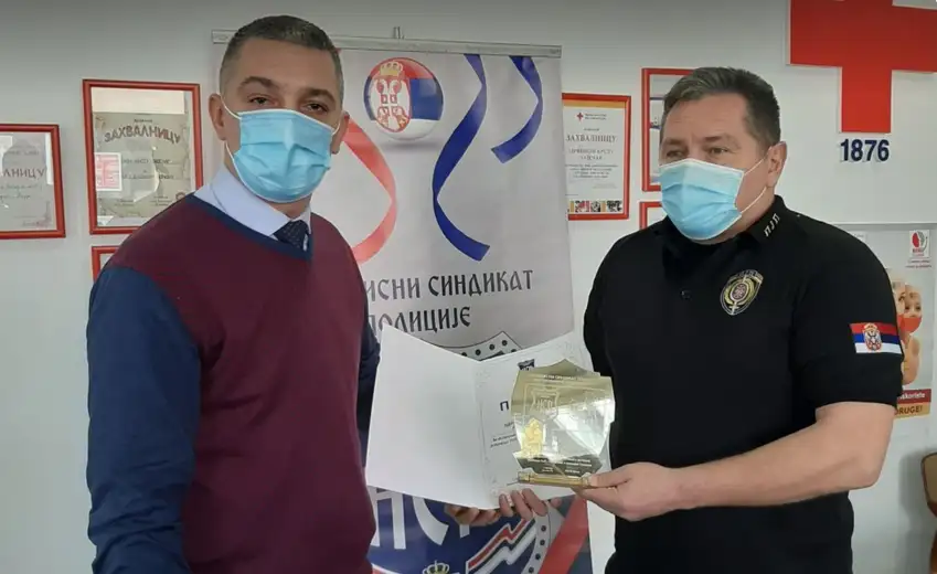 Održana još jedna akcija dobrovoljnog davanja krvi: Učestvovali Nezavisni sindikat policije i Udruženja veterana posebnih jedinica policije