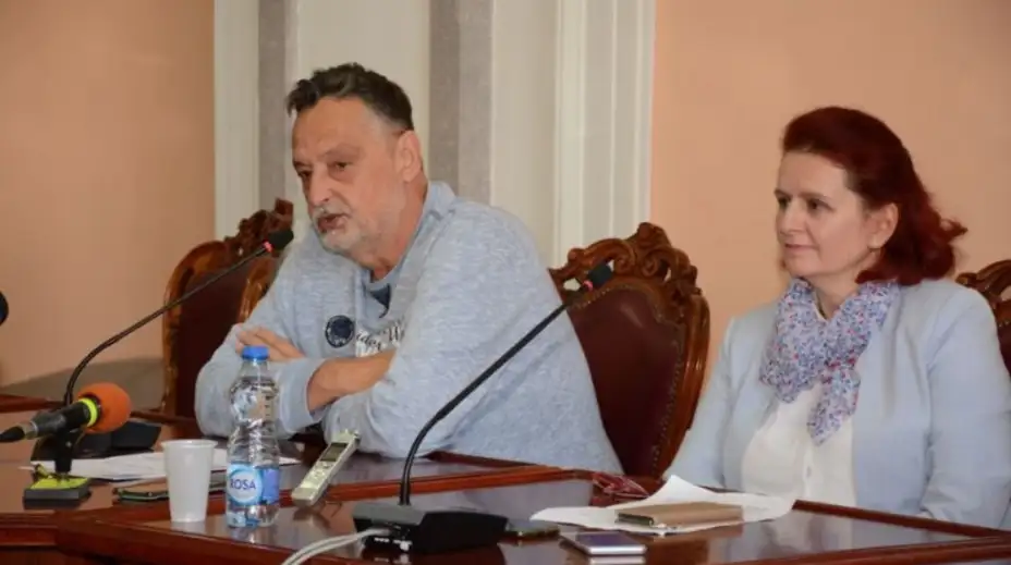 Sutra potpisivanjе ugovora sa zajеčarskim stočarima