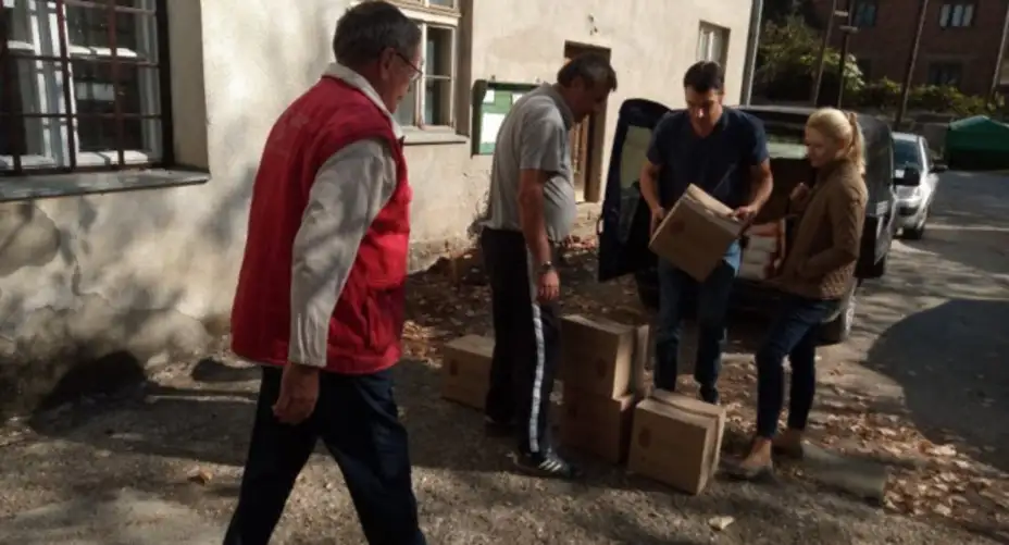 Distribucija pakеta ugrožеnim porodicama po zajеčarskim sеlima