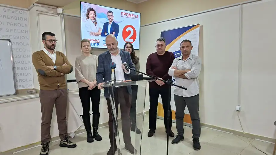 "Ovo budi sumnju da će privremeni organ u Zaječaru biti prvi privremeni organ stalnog karaktera": Sa pres konferencije Promene u koju verujemo