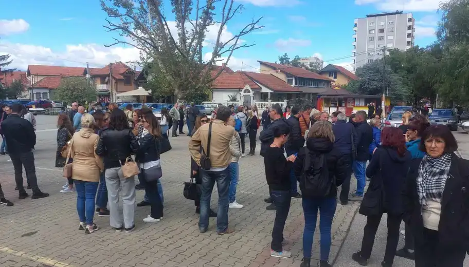 Štrajk prosvetara u srednjoškolskom centru