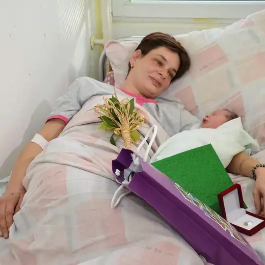 Prva beba rođena u novoj godini: Dobro došao, Borise!