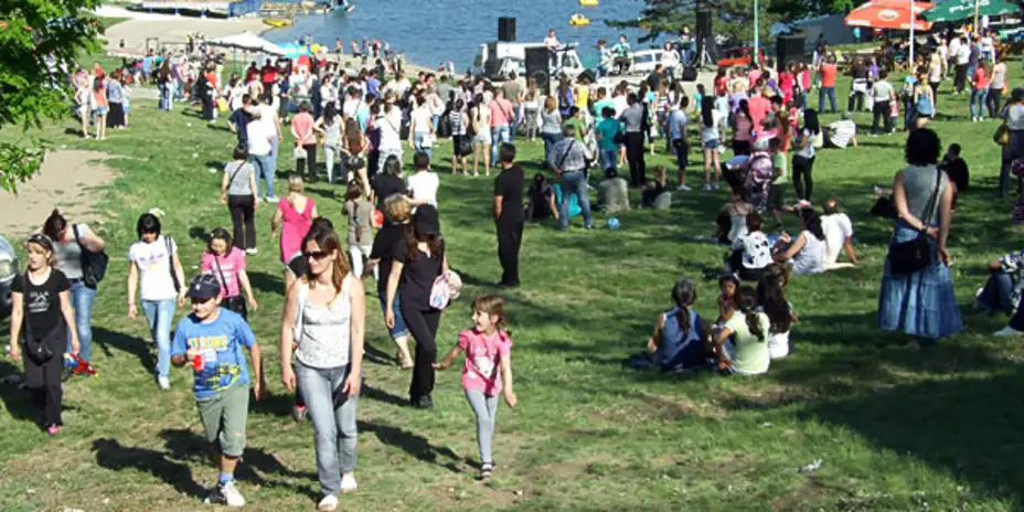 Apel povodom prvomajskih praznika: Zaštitite šume od požara i vozite pažljivo!