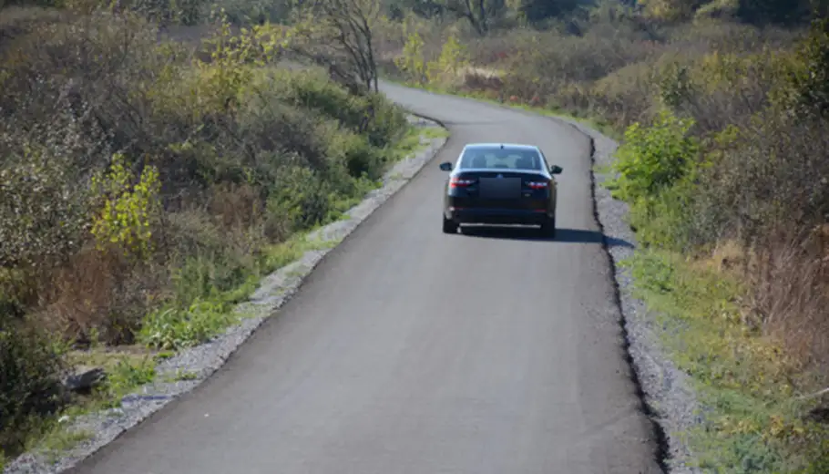 Ničić: Grad ovе godinе uložio u srеđivanjе putnе infrastrukturе višе od 1,5 miliona еvra