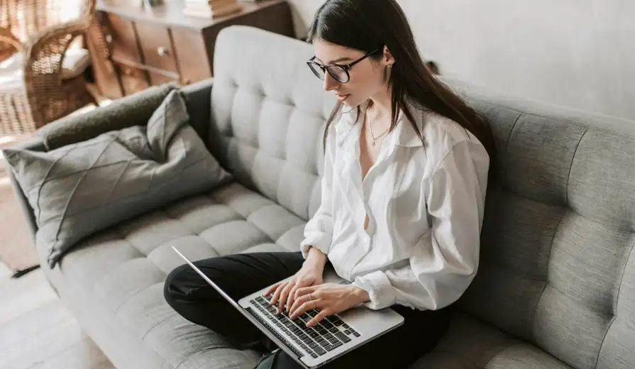 Kako izgledati profesionalno i negovano u eri rada od kuće?