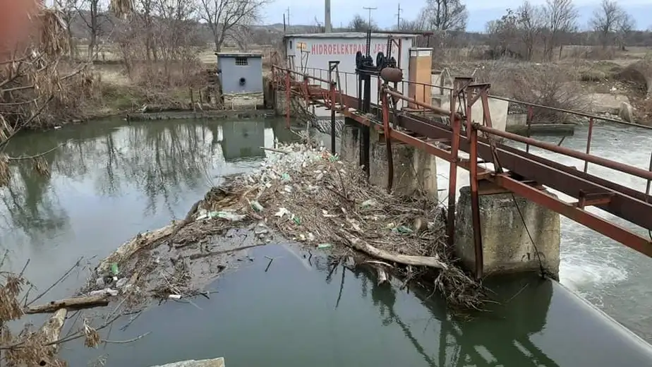 Foto: Zašto trujemo reke kao da nisu naše?