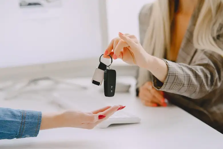 Auto na kredit: Kako pametno finansirati sledeće vozilo?