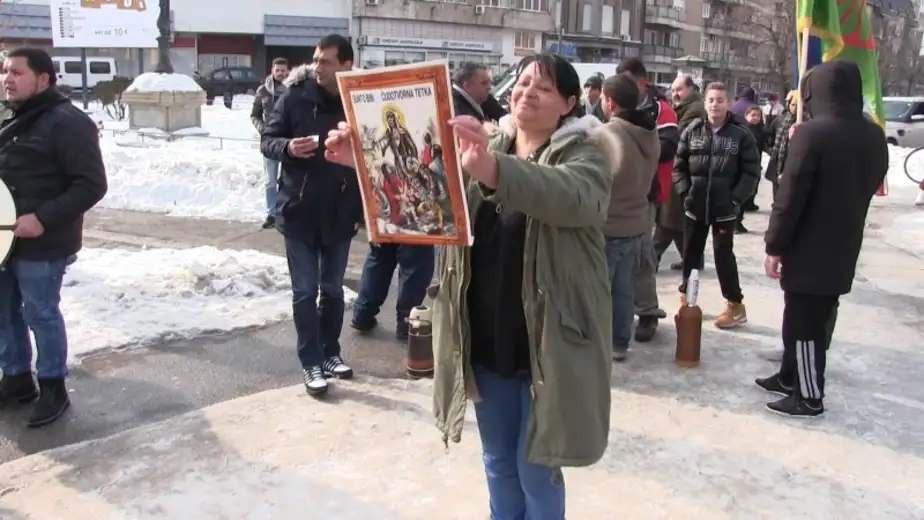 ROMI , GRAĐANI DRUGOG REDA ILI - PROŠLI SU IZBORI, NISTE NAM ZANIMLJIVI