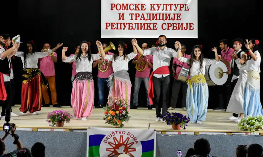 Folklorna sekcija Društva Roma Zaječar putuje za Hrvatsku