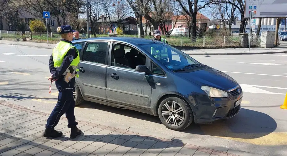 Pripadnici Ministarstva unutrašnjih poslova u Zaječaru sprovode akciju pojačane kontrole saobraćaja