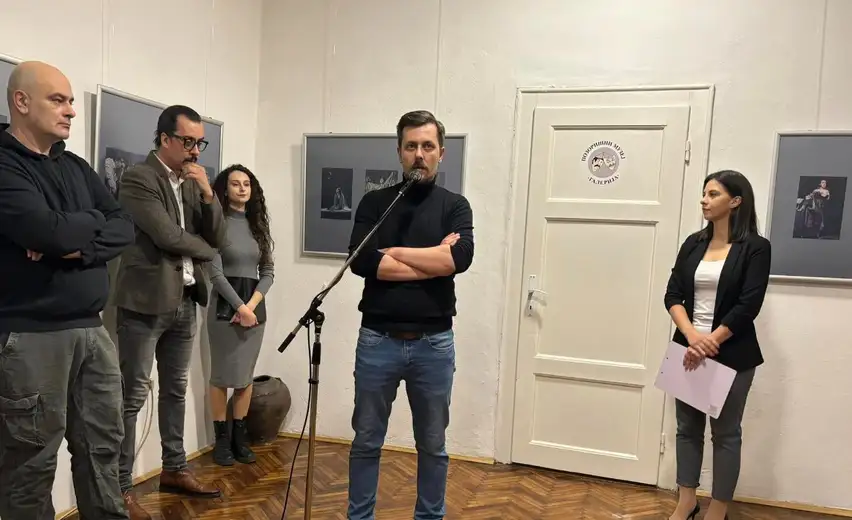 Otvorena izožba fotografija “Scena”, zaječarskog fotografa Slobodana Cvetkovića