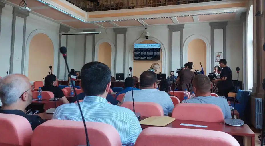 Burna sednica Skupštine Zaječara: Đuričković isključen, odbornici Možemo bolje napustili sednicu