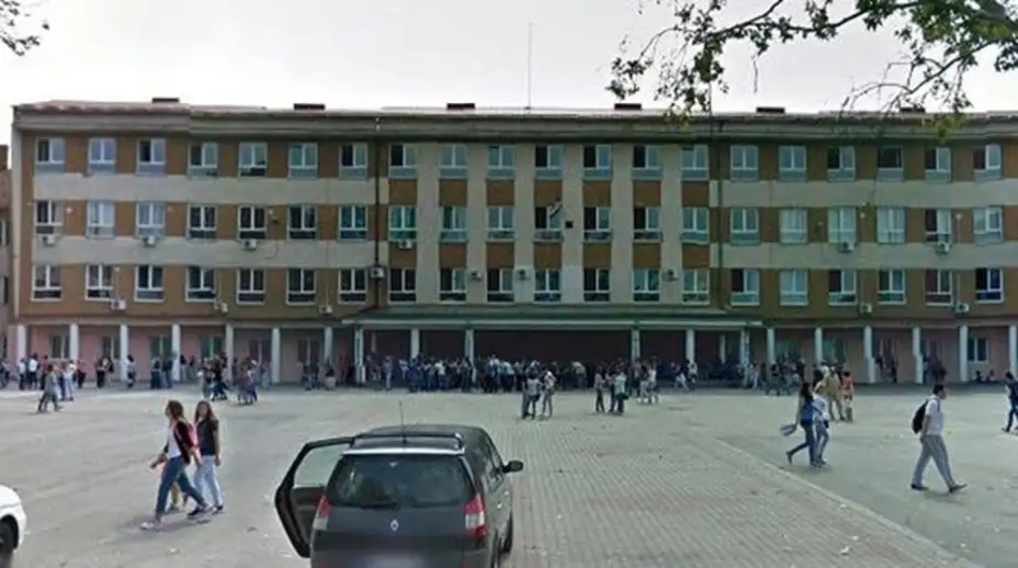 Počinje zimski raspust, deca se u školske klupe vraćaju 22. januara