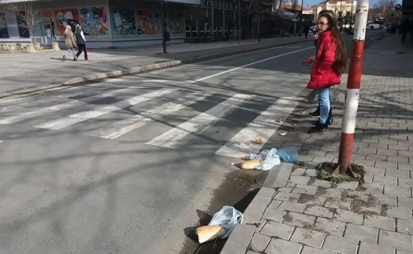 OVO JE FOTO OTISAK 4. FEBRUARA 2018