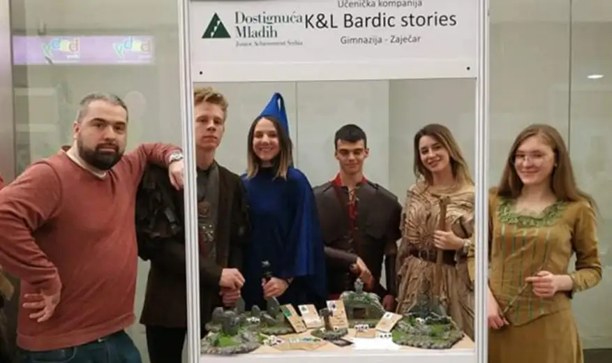 Učenici Gimnazije osvojili su drugo mesto na regionalnom takmičenju učeničkih kompanija