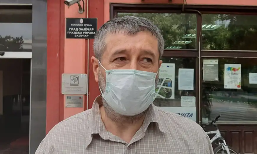 Meštani Malog Izvora: Stop otimanju našeg vodovoda!