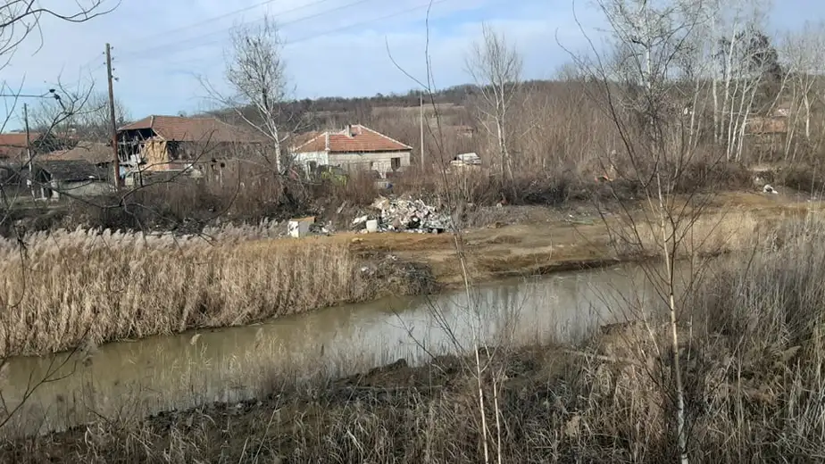 Smetlišta oko Vražogrnca niču kao pečurke