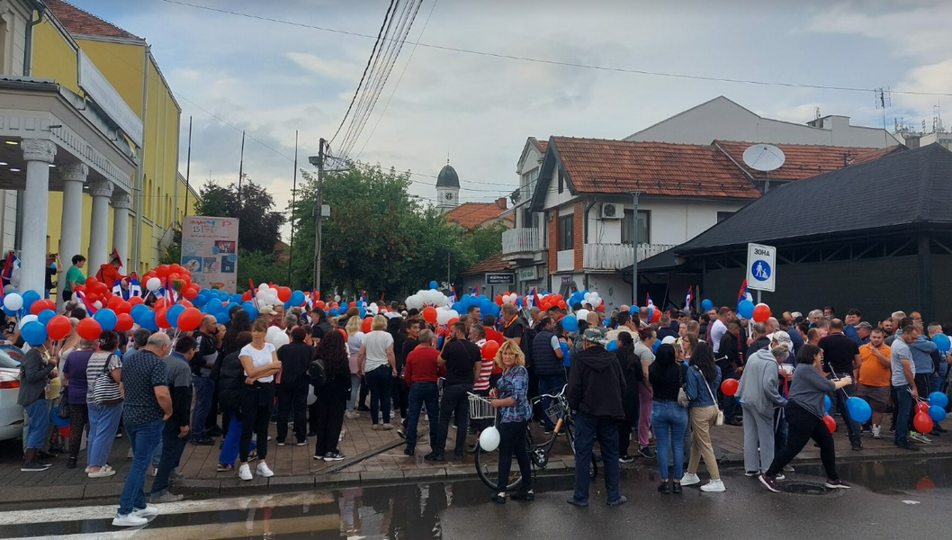 Arhiv javnih skupova: Protiv blokada na Voždovcu oko 5.500 ljudi, MUP da objasni odakle 20.000