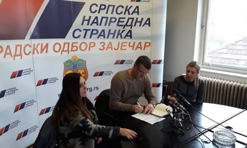 SNS ZAJEČAR:  SITUACIJA PO PITANJU KOSOVA JAKO VAŽNA I JAKO SLOŽENA!