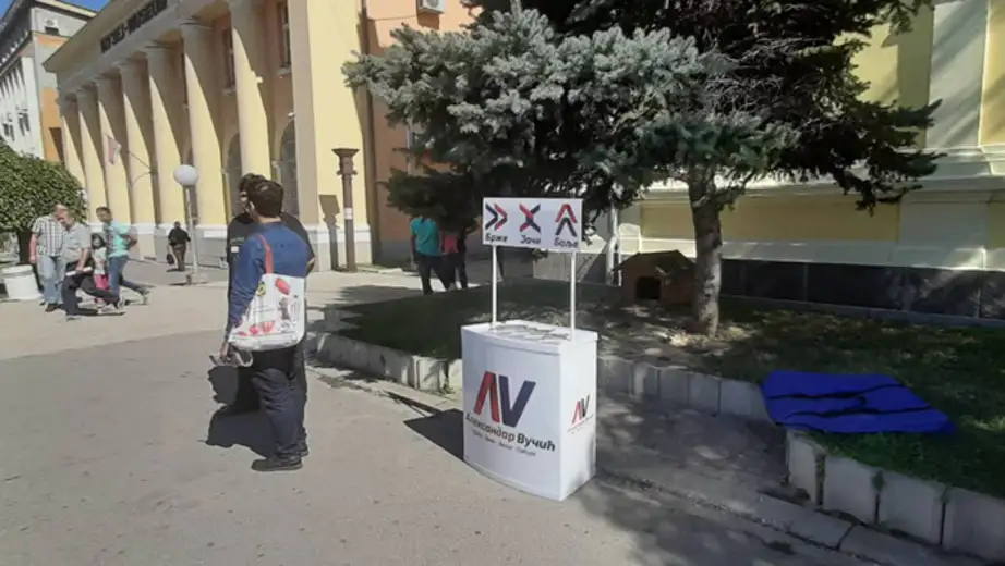 Aktivisti SNS-a bez komentara o akciji na trgu