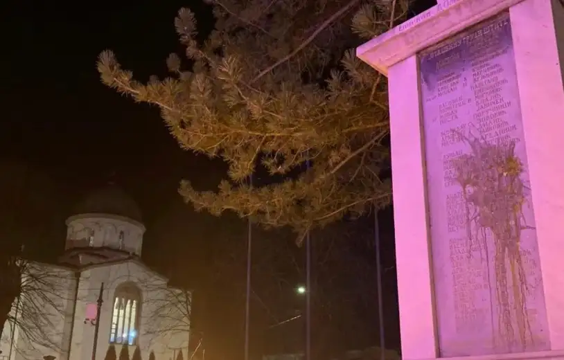 Tanja Nikolić: U centru Sokobanje oskrnavljen spomenik palim borcima u Prvom svetskom ratu, nadležni ne reaguju!