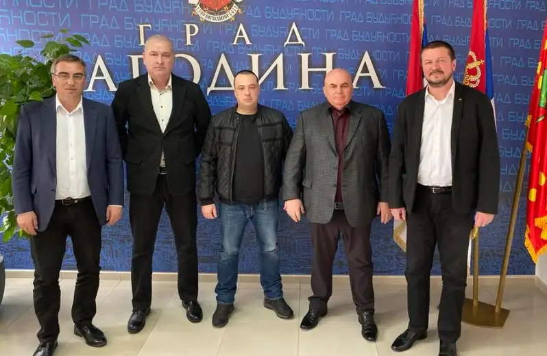 Predstavnici koalicije "Ivica Dačić-SPS-JS" iz Zaječara posetili Jagodinu