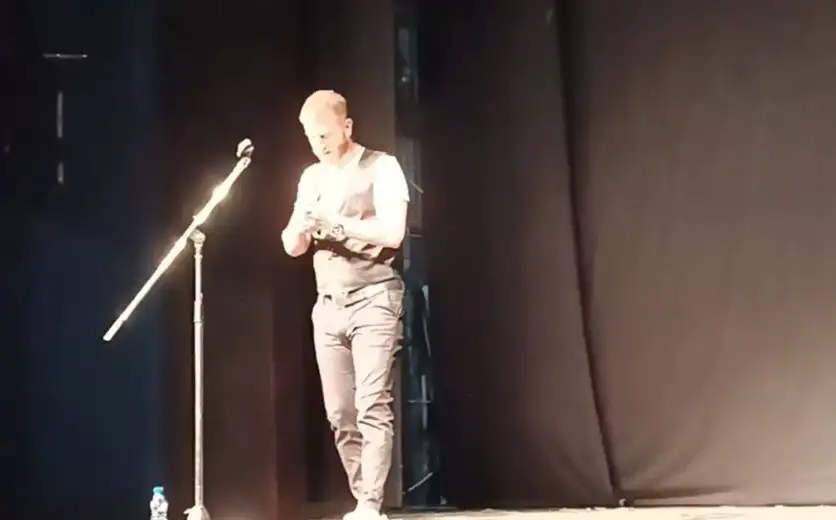 Srđan Olman izveo Stand Up Show “Stručnjak” koji je oduševio publiku