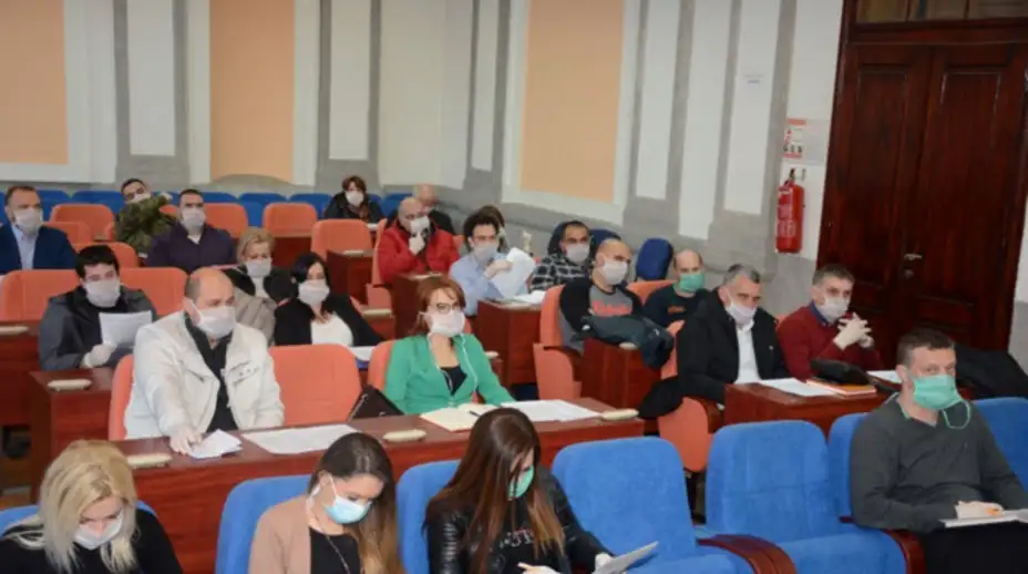 Formiran stručno- opеrativni tim za opеrativno praćеnjе mеra i informisanjе javnosti