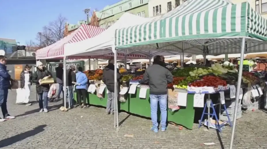 Kod nekih život po starom: Švedska veruje građanima, u Belorusiji "nema virusa"