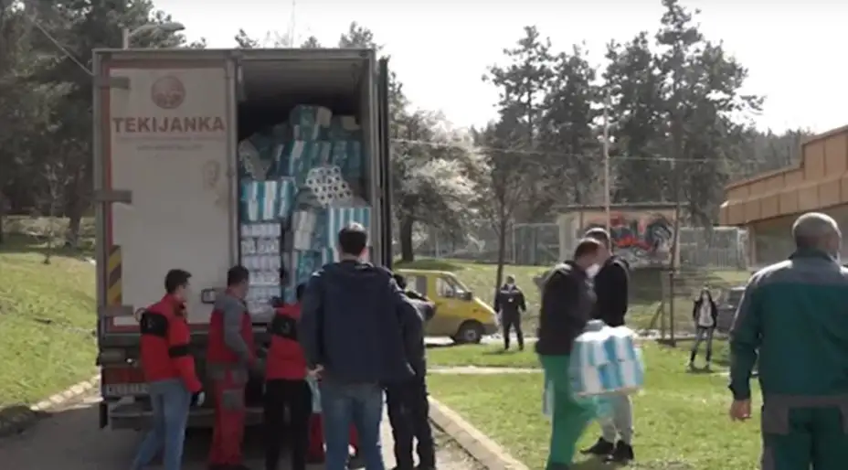 Stigli humanitarni paketi: Podela od ponedeljka