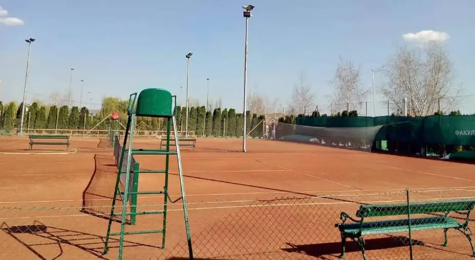 Održan teniski turnir na Popovoj plaži