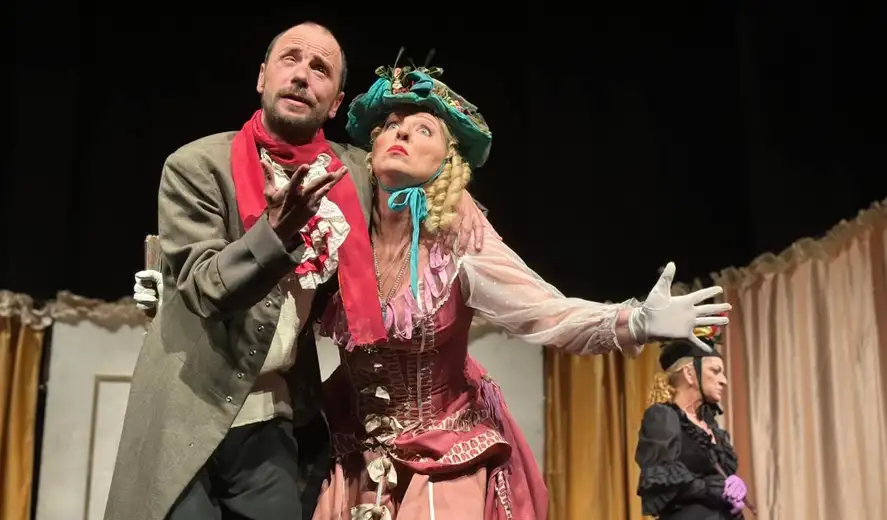 U zaječarskom teatru, publika ponovo uživala u predstavi ,,Pokondirena tikva”