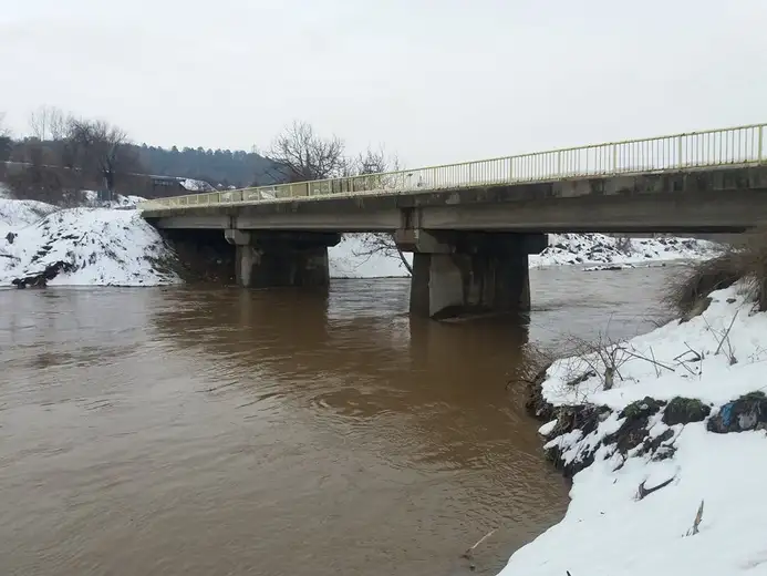 RHMZ upozorava na ledenu kišu i porast vodostaja zbog obilnih padavina
