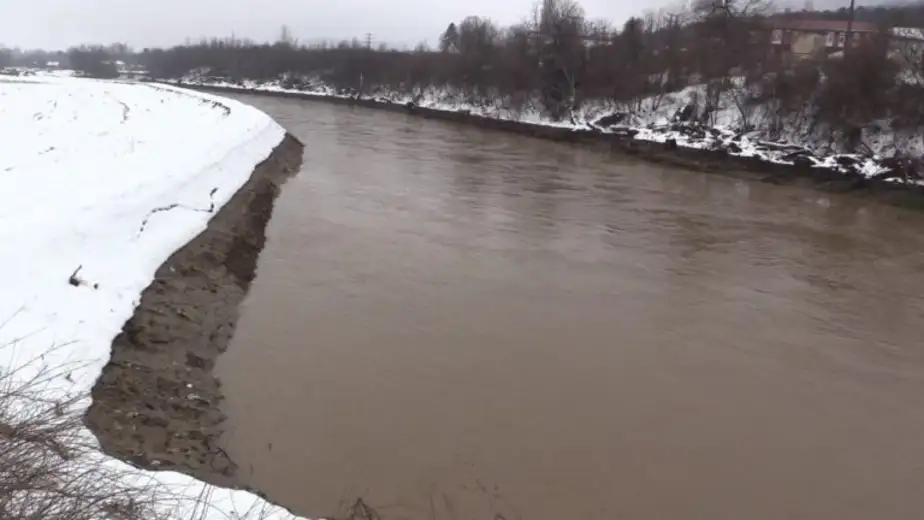 Nivo reka zavisi od količine snega, brzine topljenja, kiše