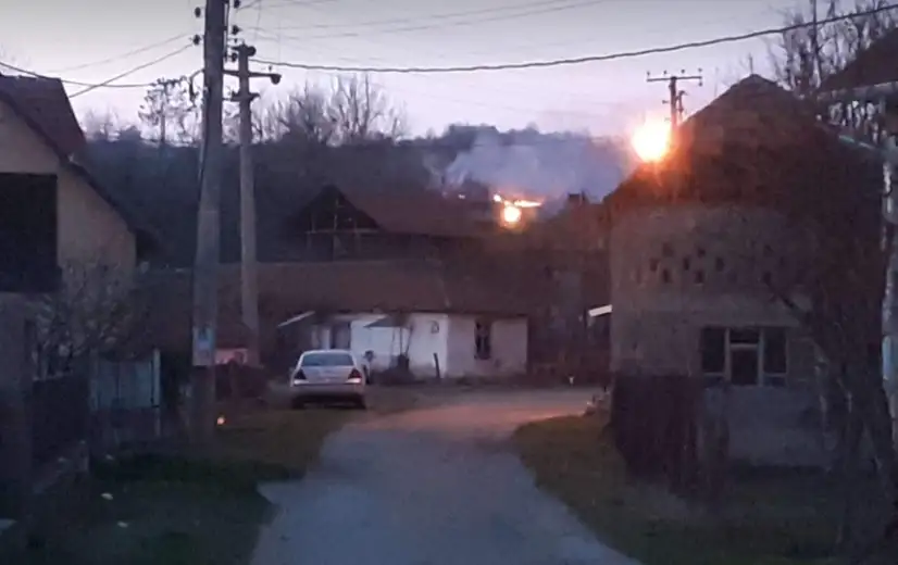 Požar u ataru sela Trnavac: Gori nisko rastinje, livade i vinogradi