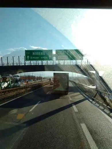 Heroji naših dana: drumovima Evrope u doba korone krstari na hiljade vozača ih naših krajeva